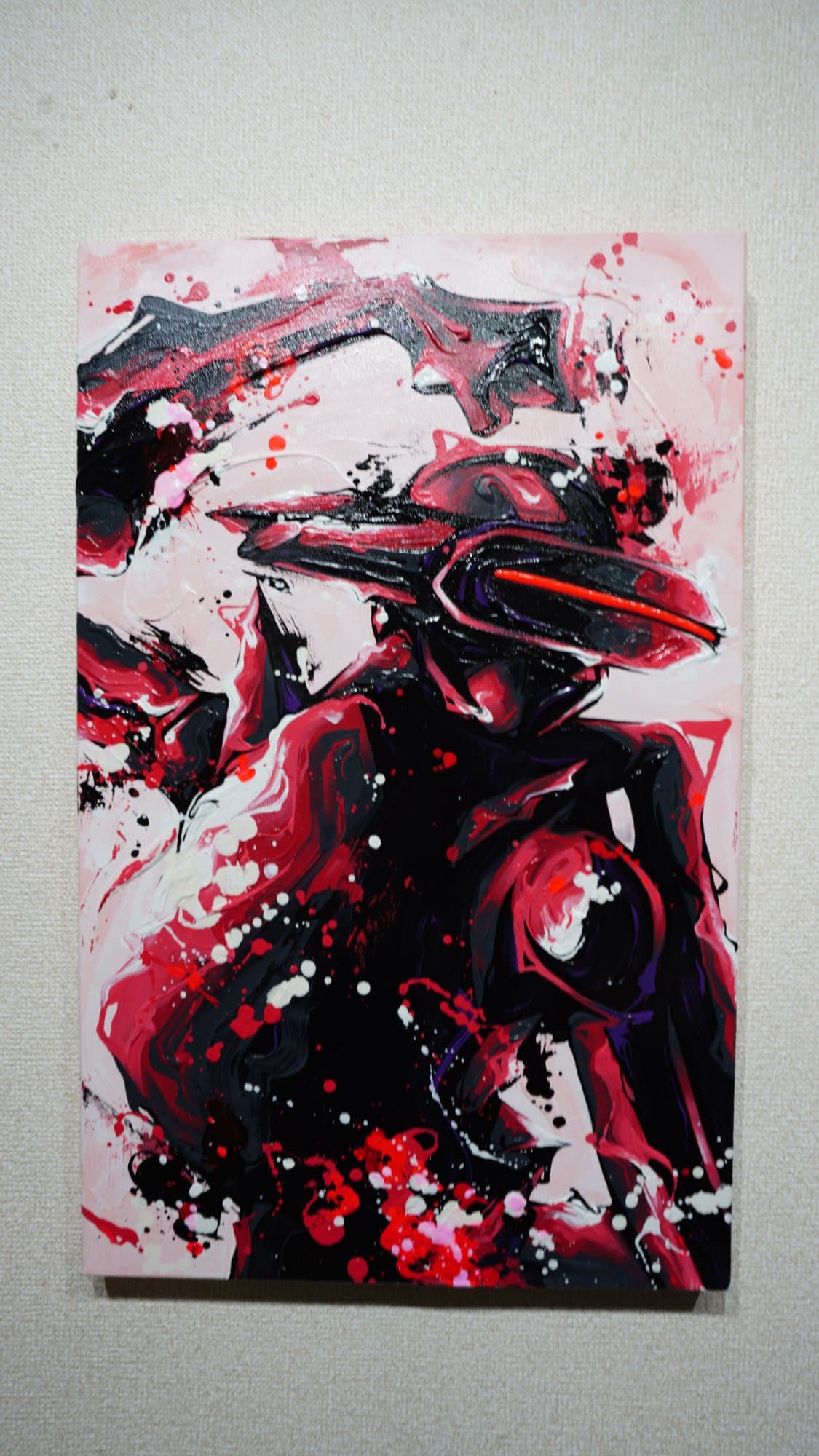 POSING NEO red